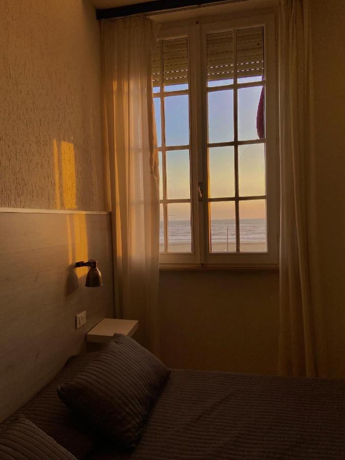 Alba Sul Mare Hotel Camaiore Bagian luar foto