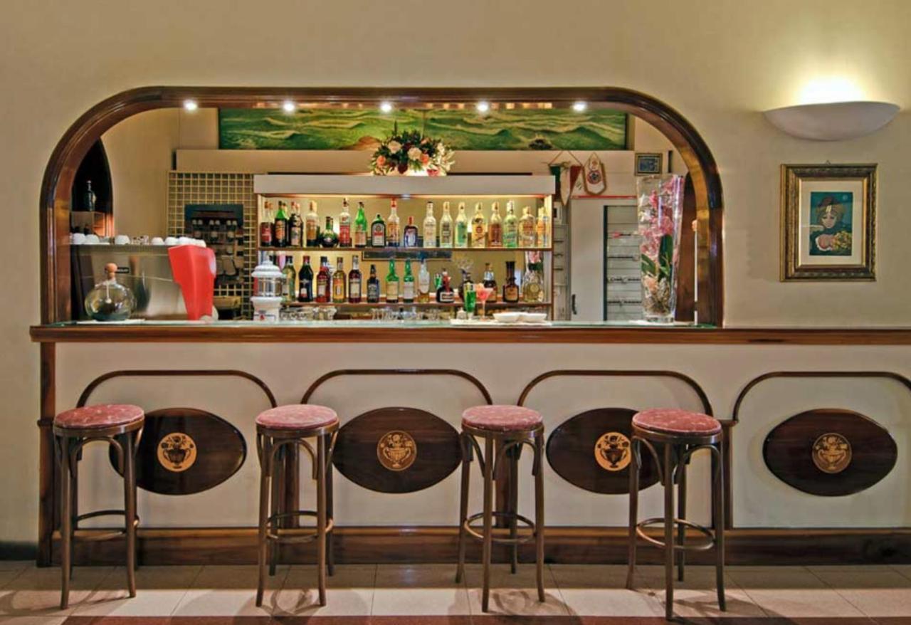 Alba Sul Mare Hotel Camaiore Bagian luar foto