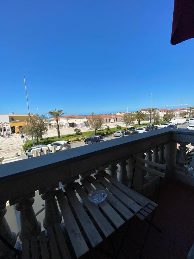 Alba Sul Mare Hotel Camaiore Bagian luar foto