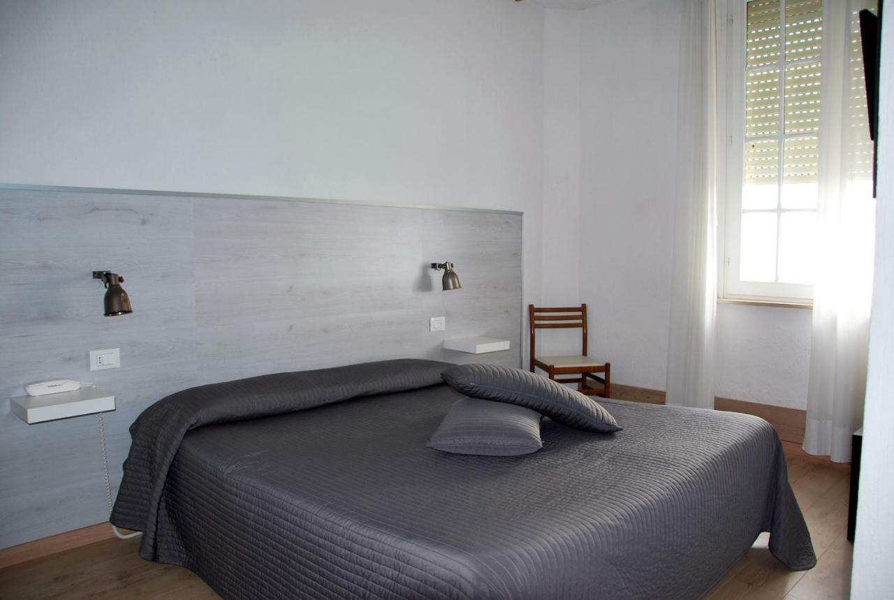 Alba Sul Mare Hotel Camaiore Bagian luar foto